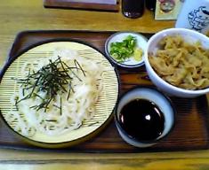 ざるうどんと豚丼