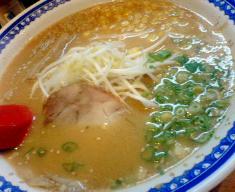 彩華ラーメンも、いつの間にか580円に値上げされとるし・・・。